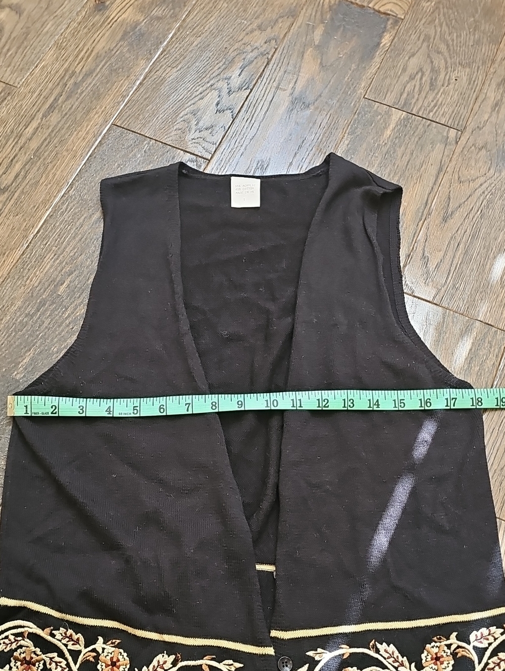 Vintage Sleeveless Cardigan/vest - Picture 6 of 7